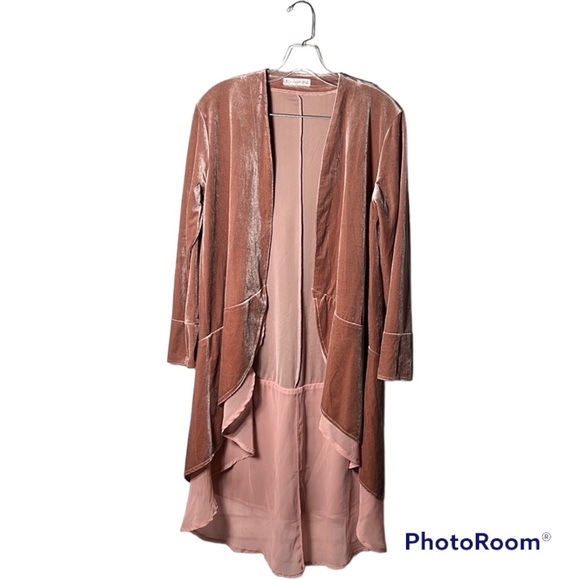 R. Vivimos  velvet open front ruffle cardigan - Picture 2 of 10